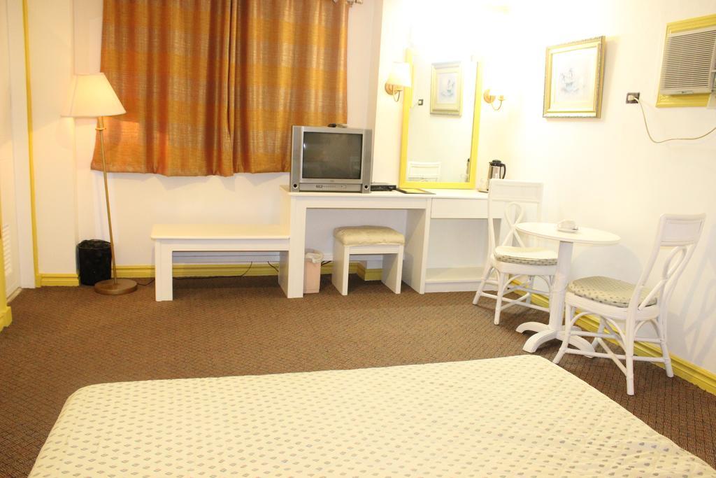 Hotel Galleria Davao City Eksteriør bilde